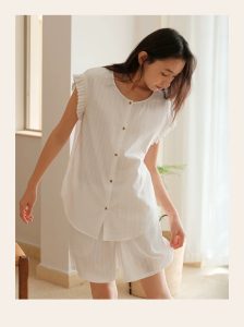 Versatile 100% Polyester Woven Cutwork Fabric For Daily Fashion插图8