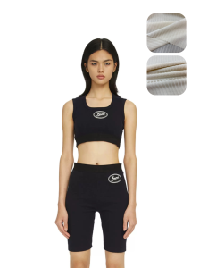 Decoding Women’s Wardrobe Aesthetics插图4 Decoding Women’s Wardrobe Aesthetics插图4